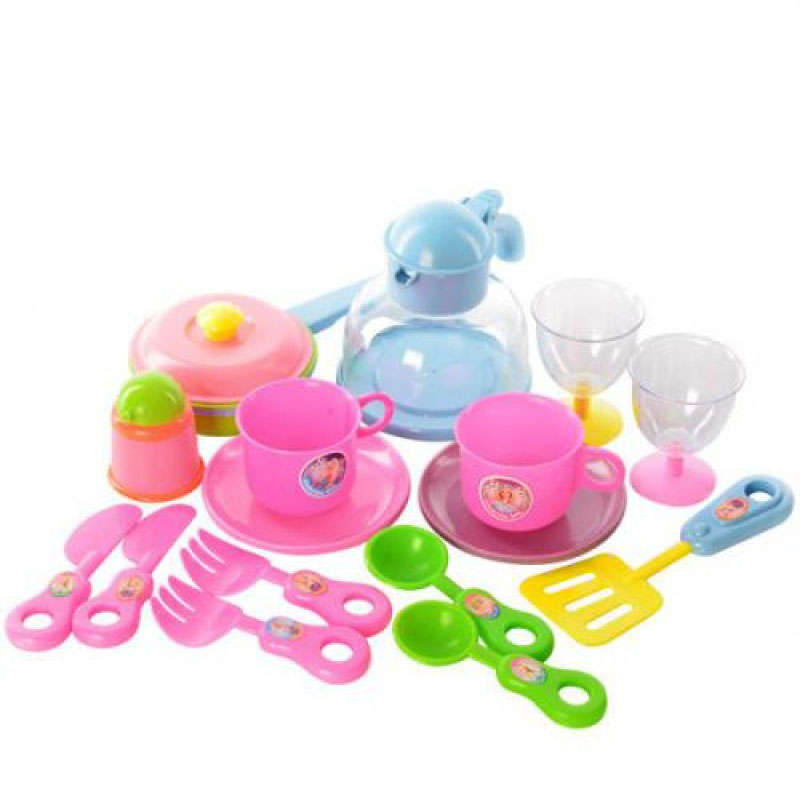Набор игрушечной посуды из пластика