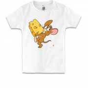 Детская футболка с мышонком который стащил сыр