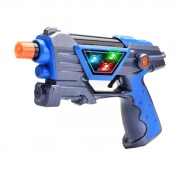 Іграшковий пістолет зі світловими і звуковими ефектами