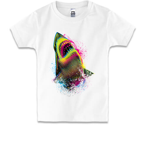 Детская футболка с яркой акулой