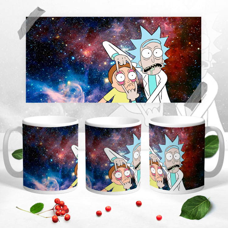 Чашка 'Рик и Морти' на фоне космоса