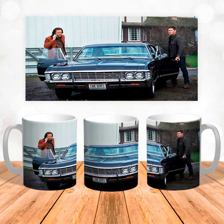 Чашка з принтом 'Дін та Сем Вінчестери біля Chevrolet Impala'