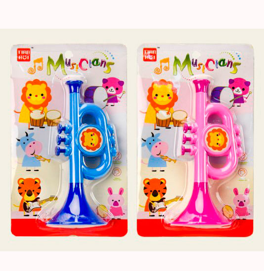 Детская игрушка музыкальный инструмент 'Труба'