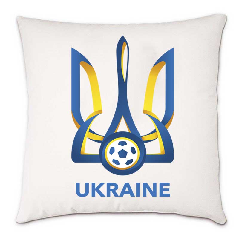 Подушка 'Герб Украины с футбольным мячом'