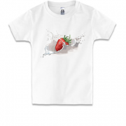 Дитяча футболка Полуниця в молоці