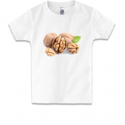 Детская футболка с грецкими орехами