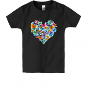 Дитяча футболка з серцем з яскравих метеликів