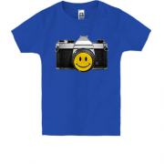 Дитяча футболка "Фотоапарат зі смайлом"