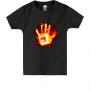 Дитяча футболка з вогненним відбитком руки