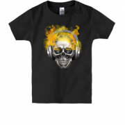 Детская футболка с огненным черепом в наушниках