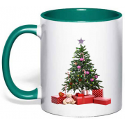 Чашка с новогодней елкой и подарками