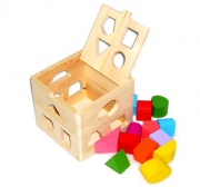 Дерев'яна гра для розвитку дитини "Куб-Логіка"