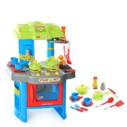 Детская игрушечная кухня с духовкой и посудой на батарейках