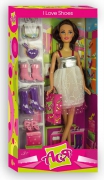 Детская кукла с набором обуви