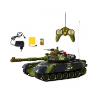 Іграшковий танк на радіокеруванні