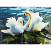 Картина алмазами с подрамником "Лебеди"