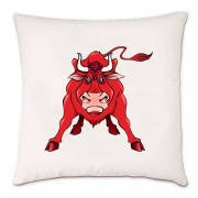 Подушка с рисунком "Красный бык"
