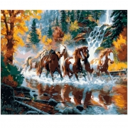 Роспись красками по номерам "Бегущий табун коней в осеннем лесу"